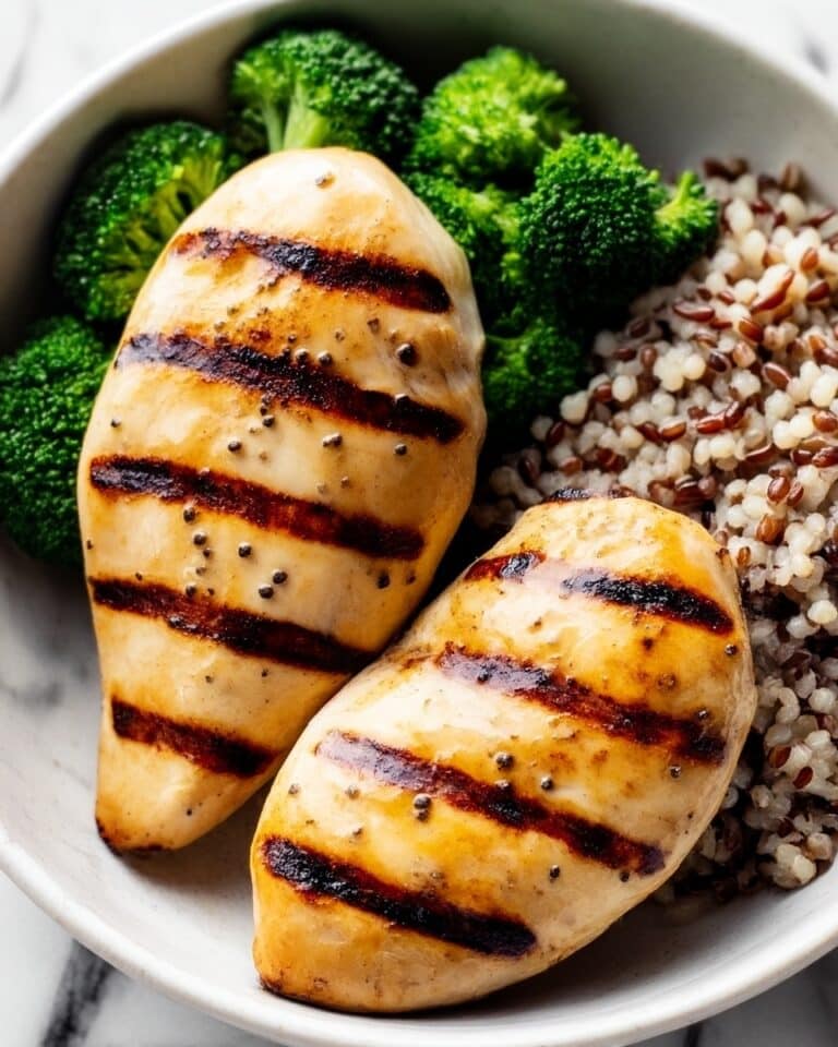 Easy Grilled Chicken Broccoli Bowls with Creamy Garlic Sauce Recipe